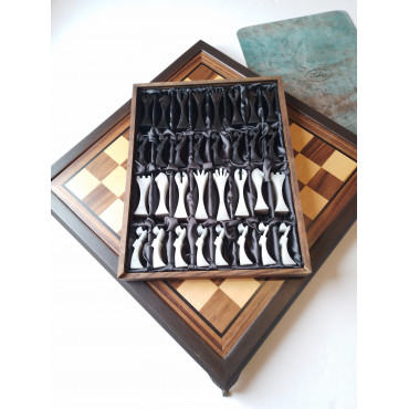Шахматы Арт Деко2 (resin)50x50 см, ясень, инкрустированные корень ореха, клен, ебен (140-0005)